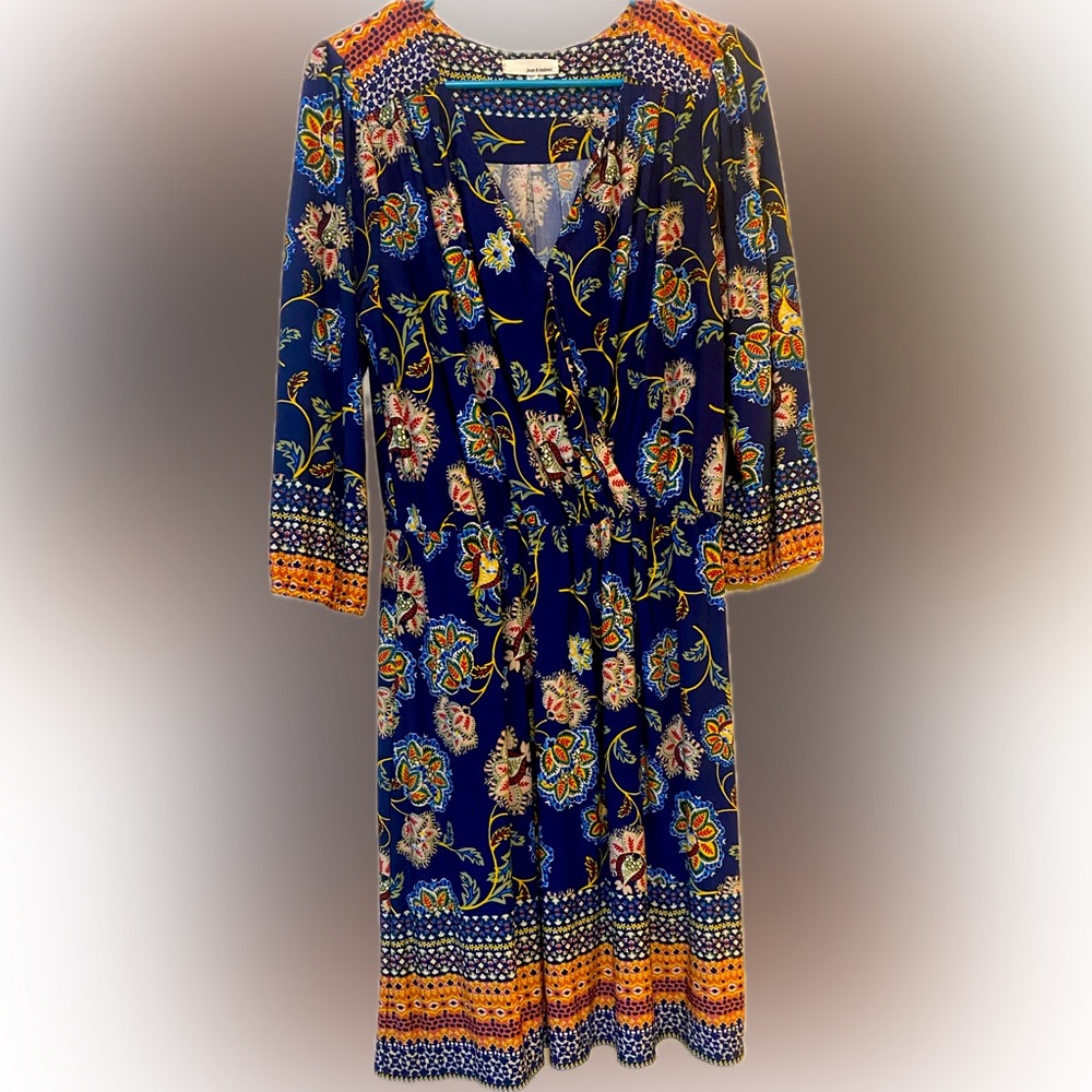 June & Hudson patterned dress size 8 very silky